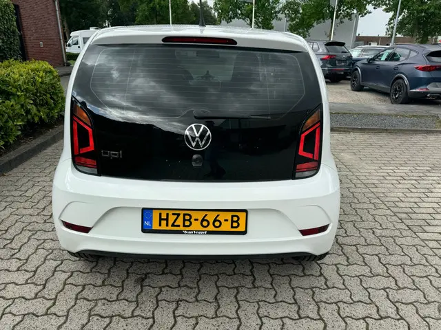 Volkswagen up! 1.0 2021 Benzine 14
