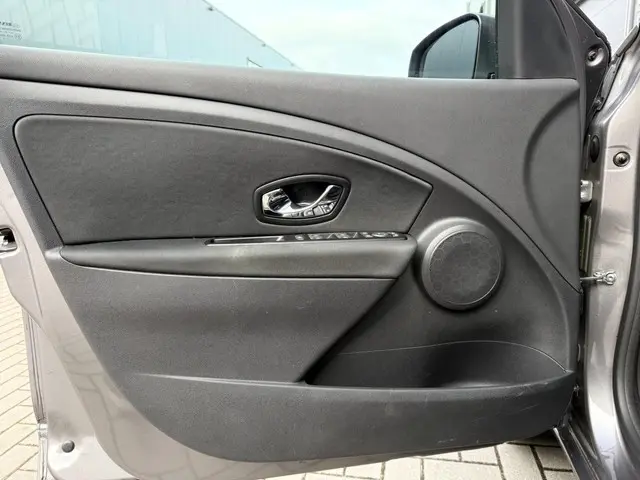 Renault Mégane 1.2 TCe Limited 2014 Benzine 10