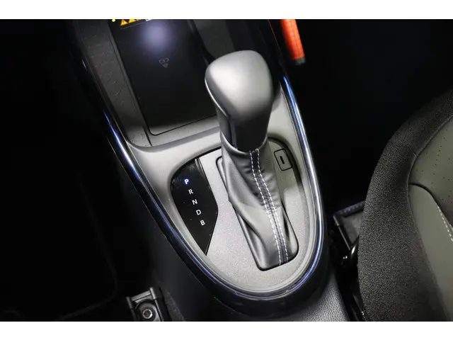 Toyota Aygo X Hybrid 115 envy, 2026 Hybride Benzine 21