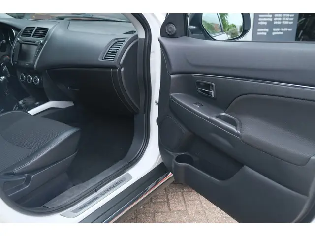 Citroën C4 Aircross 1.6 115 Collection 2014 Benzine 10