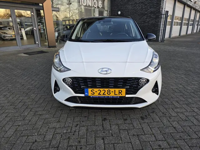 Hyundai i10 1.0 VERKOCHT 2023 Benzine 3