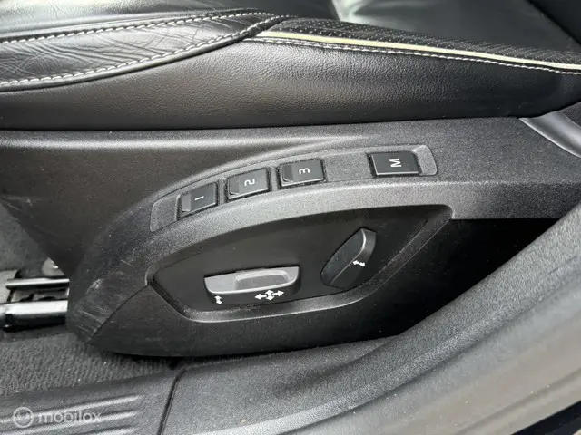 Volvo V40 1.6 D2 R-Design EXPORTPRIJS 2013 Diesel 18