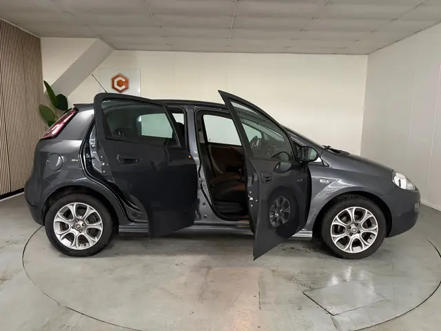 Fiat Punto Evo 0.9 TwinAir Street Airco. LMV 2014 Benzine 9