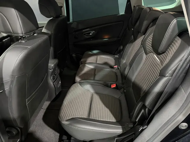 Renault Grand Scénic 1.3 TCe Bose 7p. 2019 Benzine 13