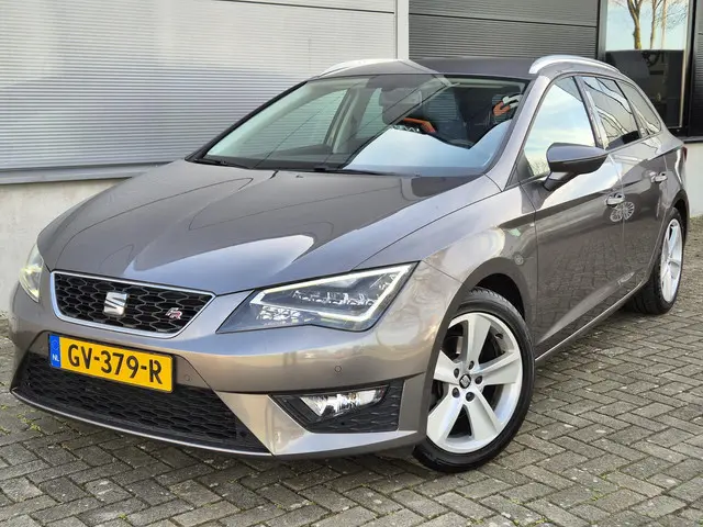 SEAT Leon ST 1.4 EcoTSI FR Connect 2016 Benzine 56