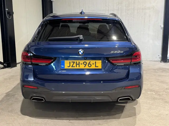 BMW 5 Serie Touring 530e M-Sport 2021 Hybride Benzine 36