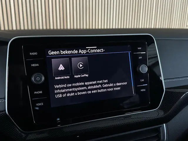 Volkswagen T-Cross 1.5 TSI R-Line Business 2024 Benzine 18