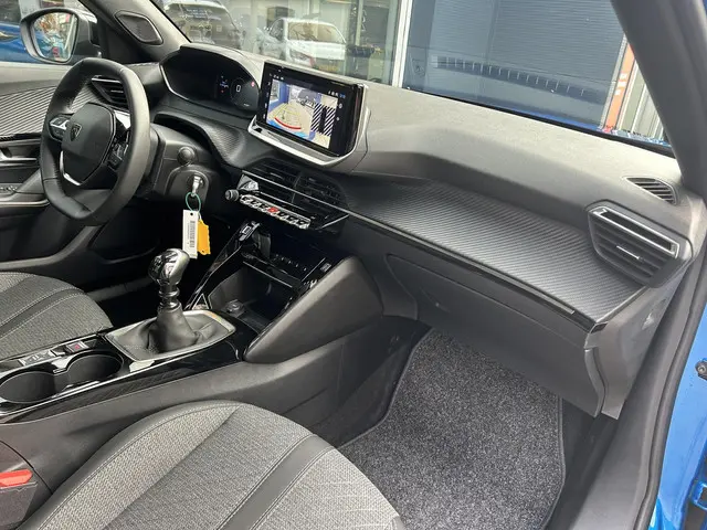 Peugeot 2008 1.2 Turbo 100PK Allure 2024 Benzine 7