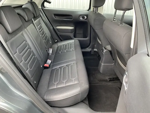 Citroën C4 Cactus 1.2 PureTech Business 2016 Benzine 18