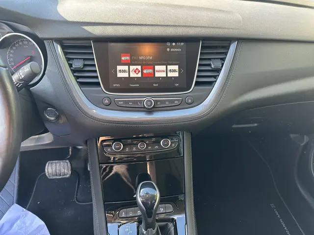 Opel Grandland X 1.2 Turbo Innovation 2019 Benzine 13