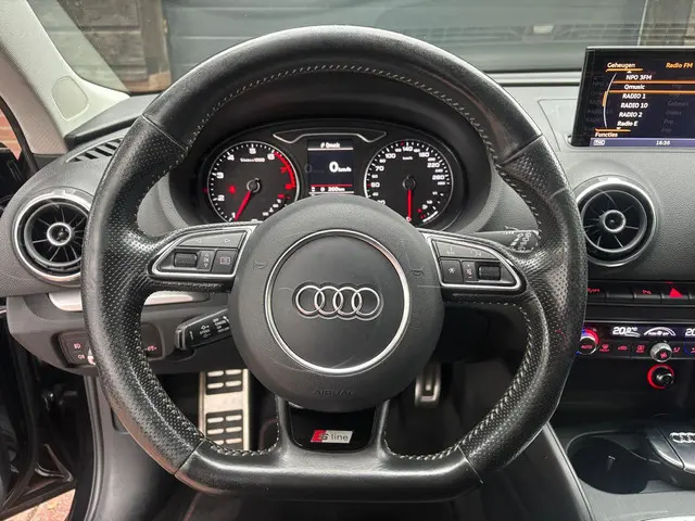 Audi A3 SPORTBACK 1.8 TFSI Ambition 2013 Benzine 11