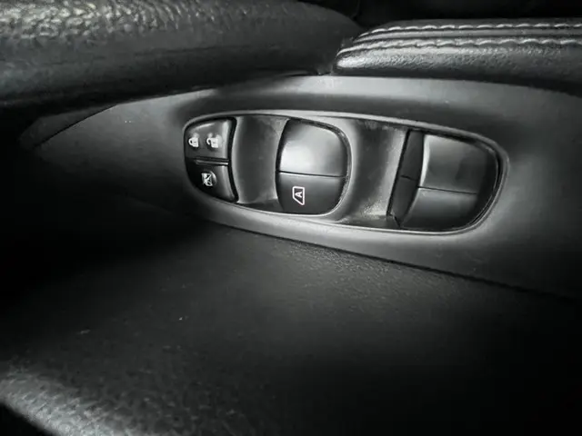 Nissan X-Trail 1.6 DIG-T N-Connecta 2018 Benzine 18