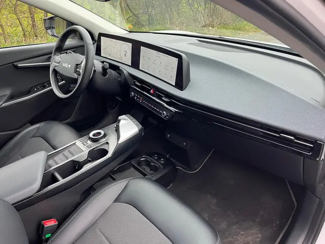 Kia EV6 Plus 77.4 kWh, BTW, Trekhaak, Led 2022 Elektrisch 27