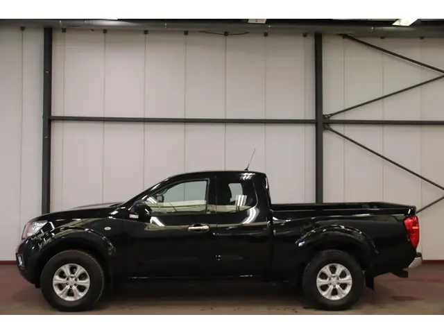 Nissan Navara 2.3 dCi PICK UP 4X4 2017 Diesel 18