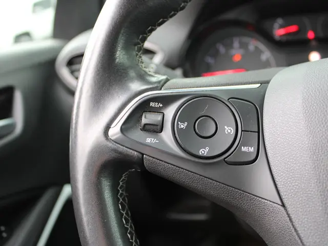 Opel Crossland X 1.2 Turbo Edition 2020 2021 Benzine 20