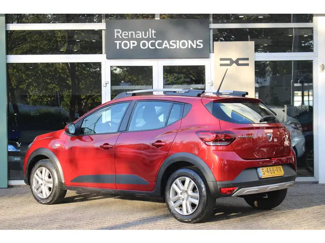 Dacia Sandero Stepway 1.0 TCe 90 Comfort 2023 Benzine 6