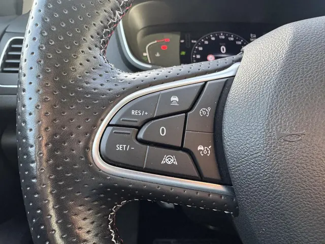 Renault Mégane Estate TCe 158 R.S. Line 2022 Benzine 16