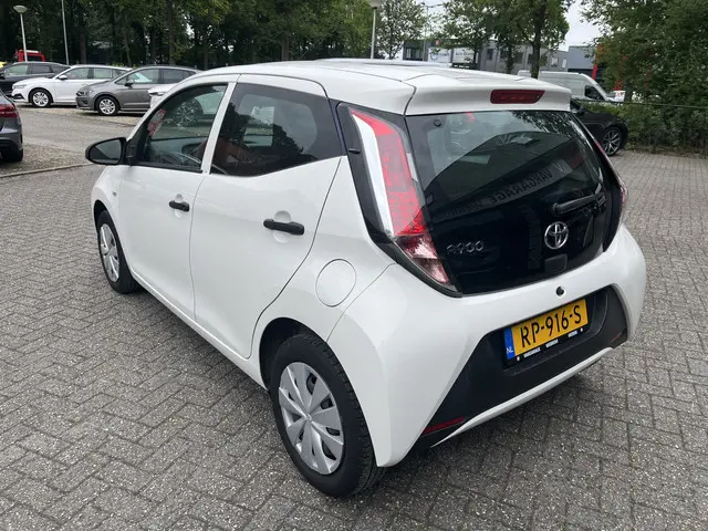 Toyota Aygo 1.0 VVT-i x-fun 1e Eigenaar 2018 Benzine 5