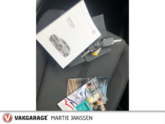 Volkswagen T-Roc 1.5 TSI Life Business 2022 Benzine 46