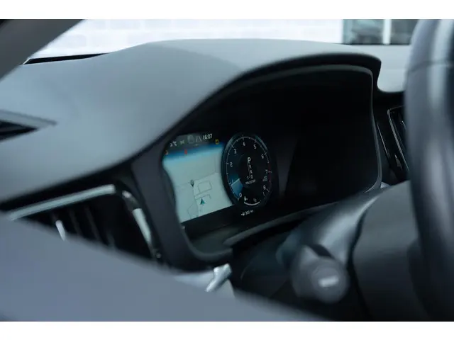 Volvo V60 T4 Momentum Pro 2019 Benzine 12