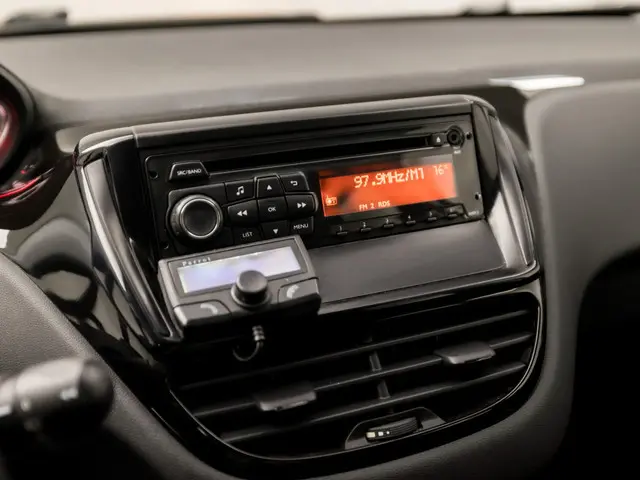 Peugeot 208 1.2 VTi Sport 2013 Benzine 8