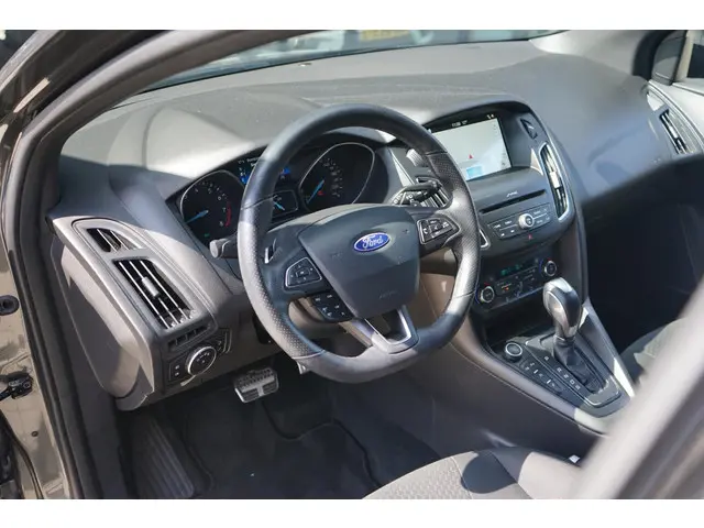 Ford Focus 2