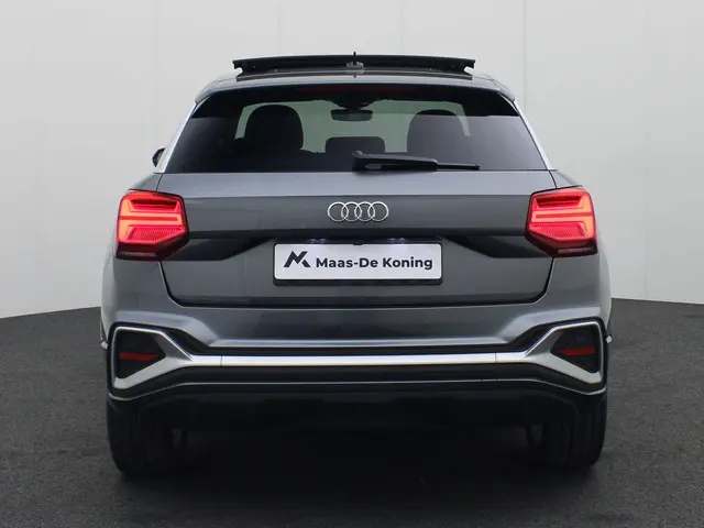 Audi Q2 35 TFSI/150PK S Line 2022 Benzine 32