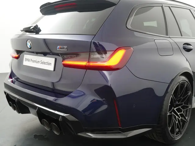 BMW M3 3-serie Touring xDrive Competition 2025 Benzine 26