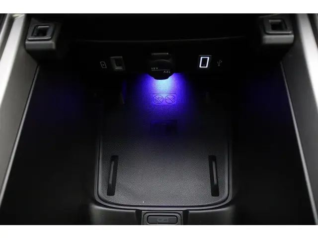 Jeep Avenger Summit 54 kWh 2025 Elektrisch 33