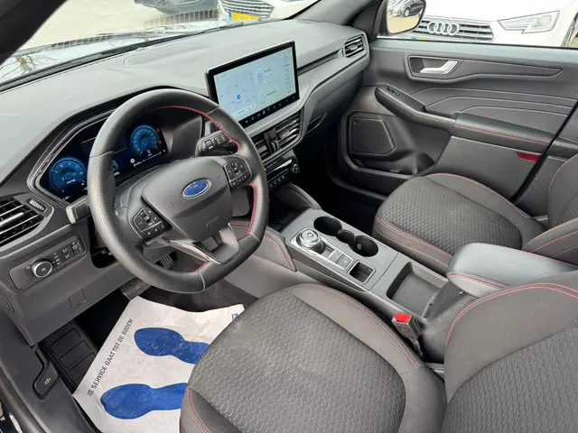 Ford Kuga 2.5 FHEV ST-Line 2025 Hybride Benzine 5