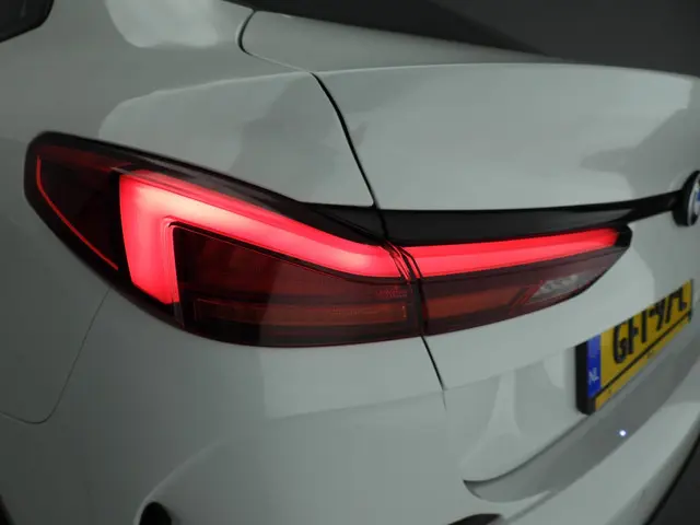 BMW 2 Serie Gran Coupe 218i 2024 Benzine 37