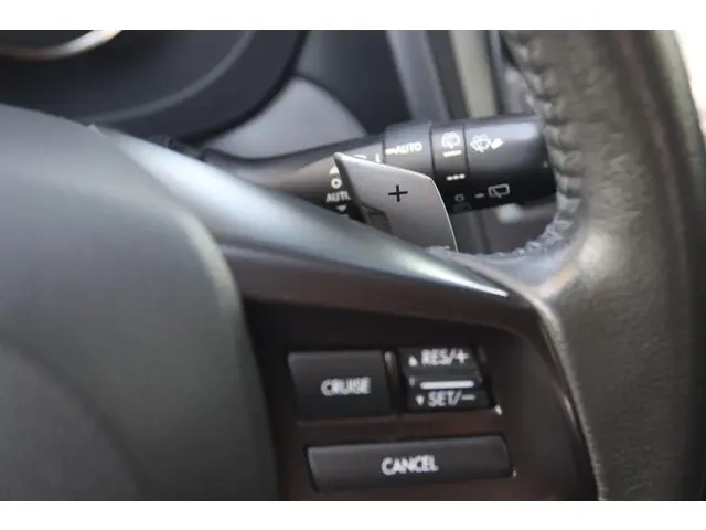 Subaru XV 2.0I LUXURY PLUS AWD AUT. 2012 Benzine 25