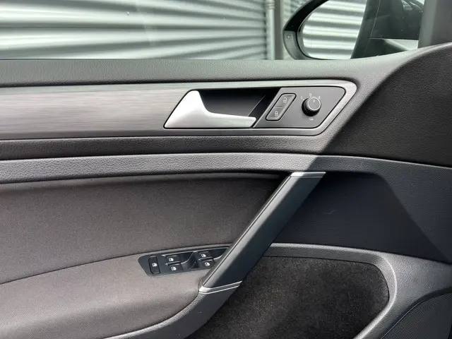 Volkswagen e-Golf e-Golf 2017 Elektrisch 22