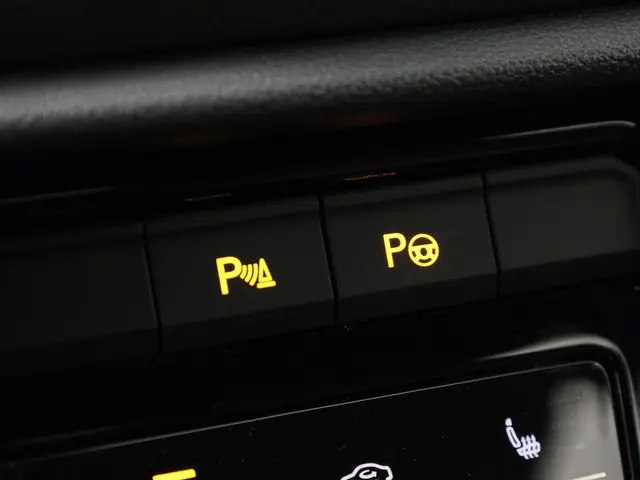 Volkswagen T-Roc 1.5TSI/150PK R-Line DSG 2025 Benzine 28