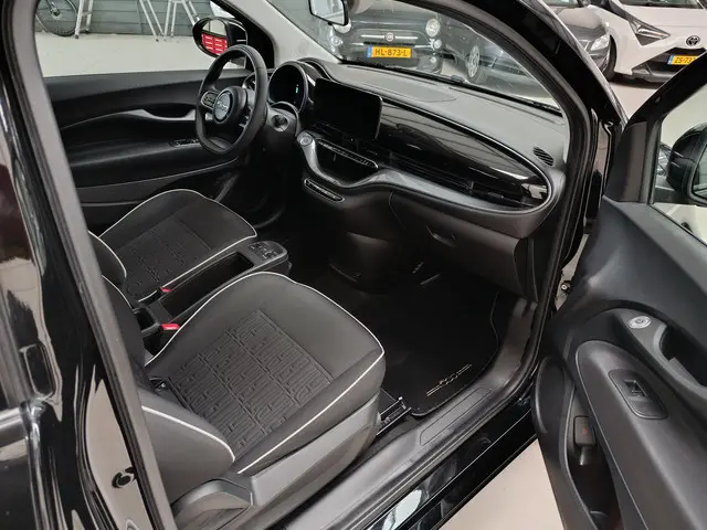 Fiat 500 Urban 42 kWh 2023 Elektrisch 12