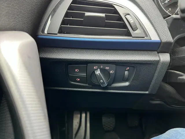 BMW 1 Serie 118i High Executive M-Pakket 2014 Benzine 13