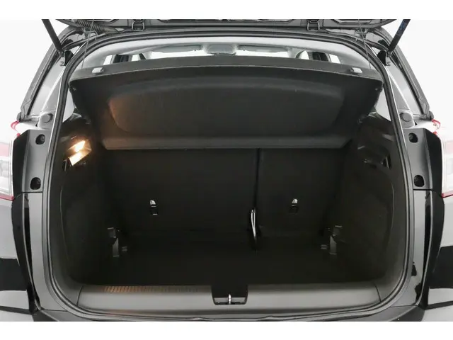 Opel Crossland X 1.2 Innovation zwart 2018 Benzine 31