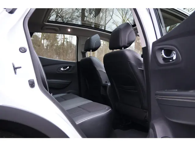 Renault Kadjar 1.2 TCe Bose 2017 Benzine 16