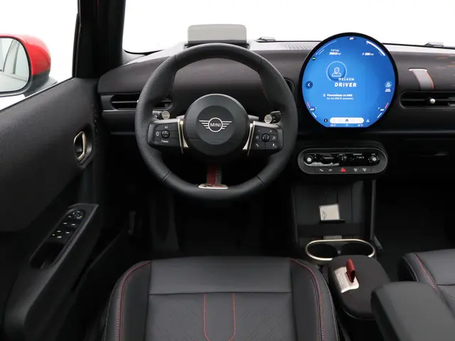 MINI 5-Deurs S 2025 Benzine 9