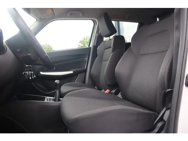Suzuki Swift 1.2 Stijl Smart Hybrid 2017 Hybride Benzine 4
