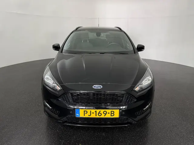 Ford Focus Wagon 1.5 ST-Line 2017 Benzine 10
