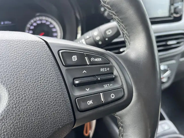 Hyundai i10 1.0 Comfort Smart 2021 Benzine 19