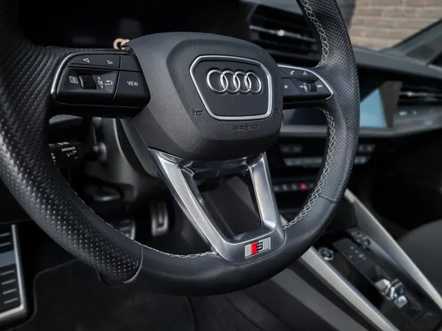 Audi A3 Sportback 35 TFSI S edition 2023 Benzine 27