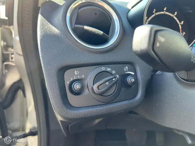 Ford Fiesta 1.0 EcoBoost Titanium 2014 Benzine 9