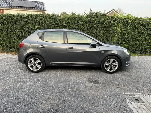 SEAT Ibiza 2