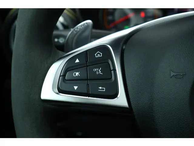 Mercedes-Benz AMG GT 4.0 S 2015 Benzine 27