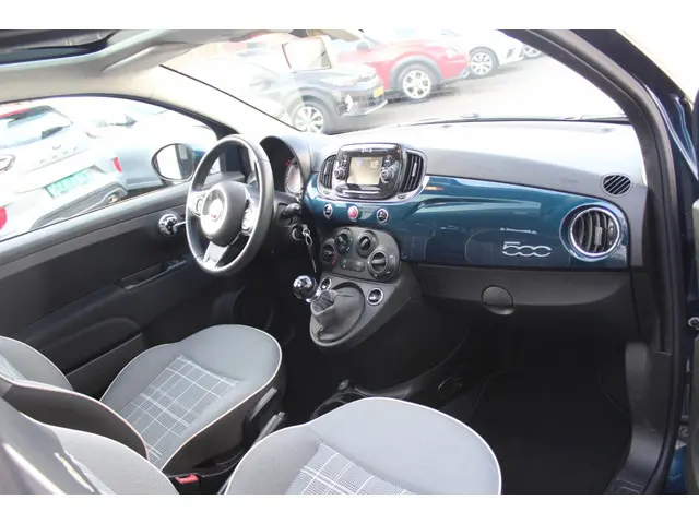 Fiat 500 0.9 TwinAir Collezione 2019 Benzine 12