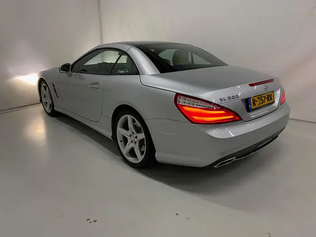 Mercedes-Benz SL 500 2014 Benzine 43
