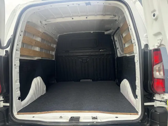 Opel Combo 1.5D L1H1 Edition 2019 Diesel 13