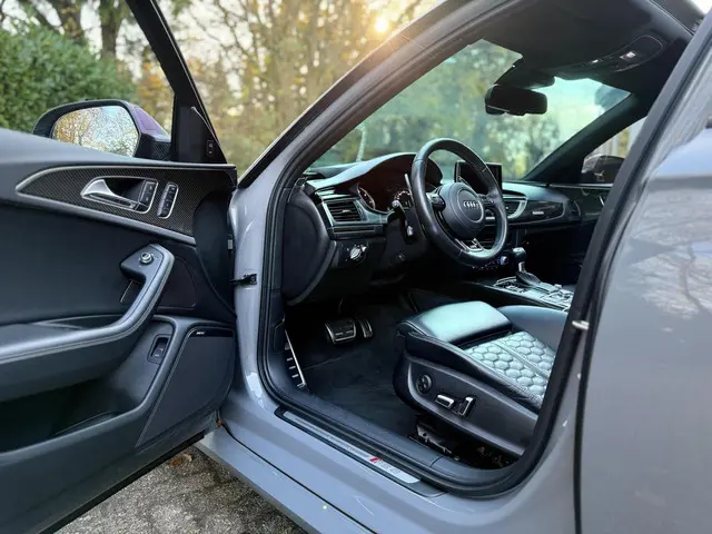 Audi RS6 Avant 4.0 TFSI RS 6 / Full options! 2014 Benzine 77